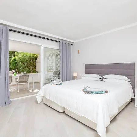 Amazing 4 Bed Beachfront Dominion Rdr358 アパート *