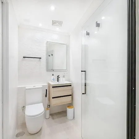 Amazing 4 Bed Beachfront Dominion Rdr358 エステポナ